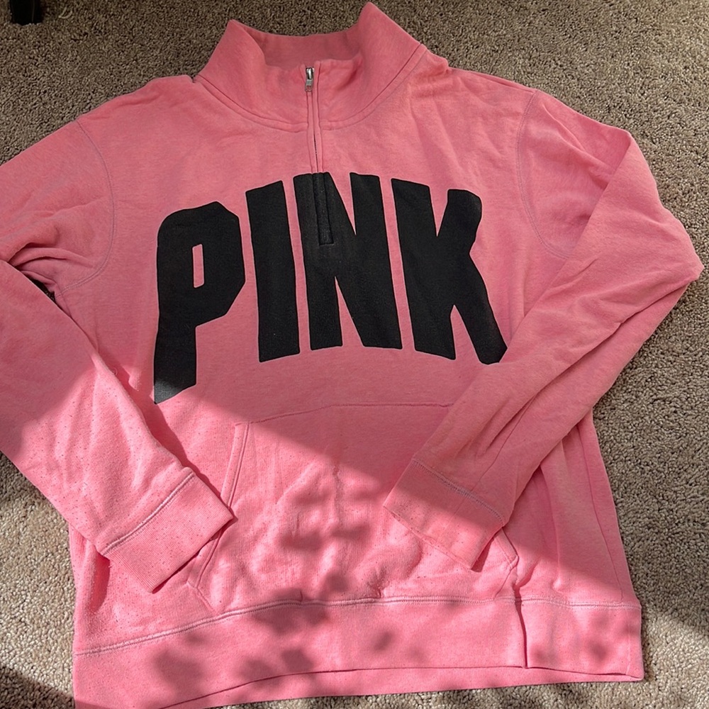 PINK Sweatshirt